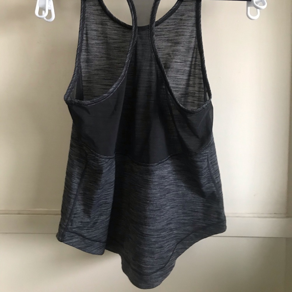 Lululemon Long Distance Tank - Picture 6 of 6